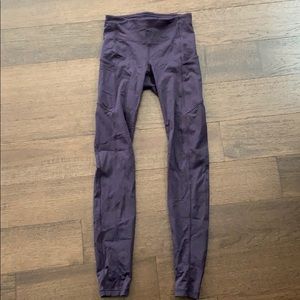 Lululemon leggings!
